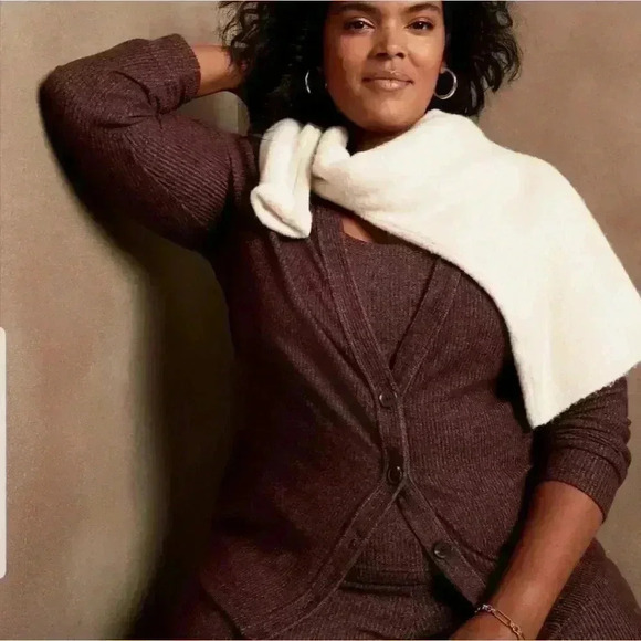 Banana Republic Brushed Marled Cardigan - Picture 9 of 15